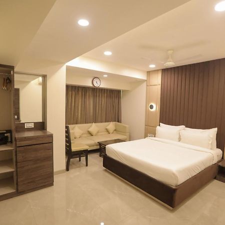 Hotel Naaz Executive Mumbai Ngoại thất bức ảnh