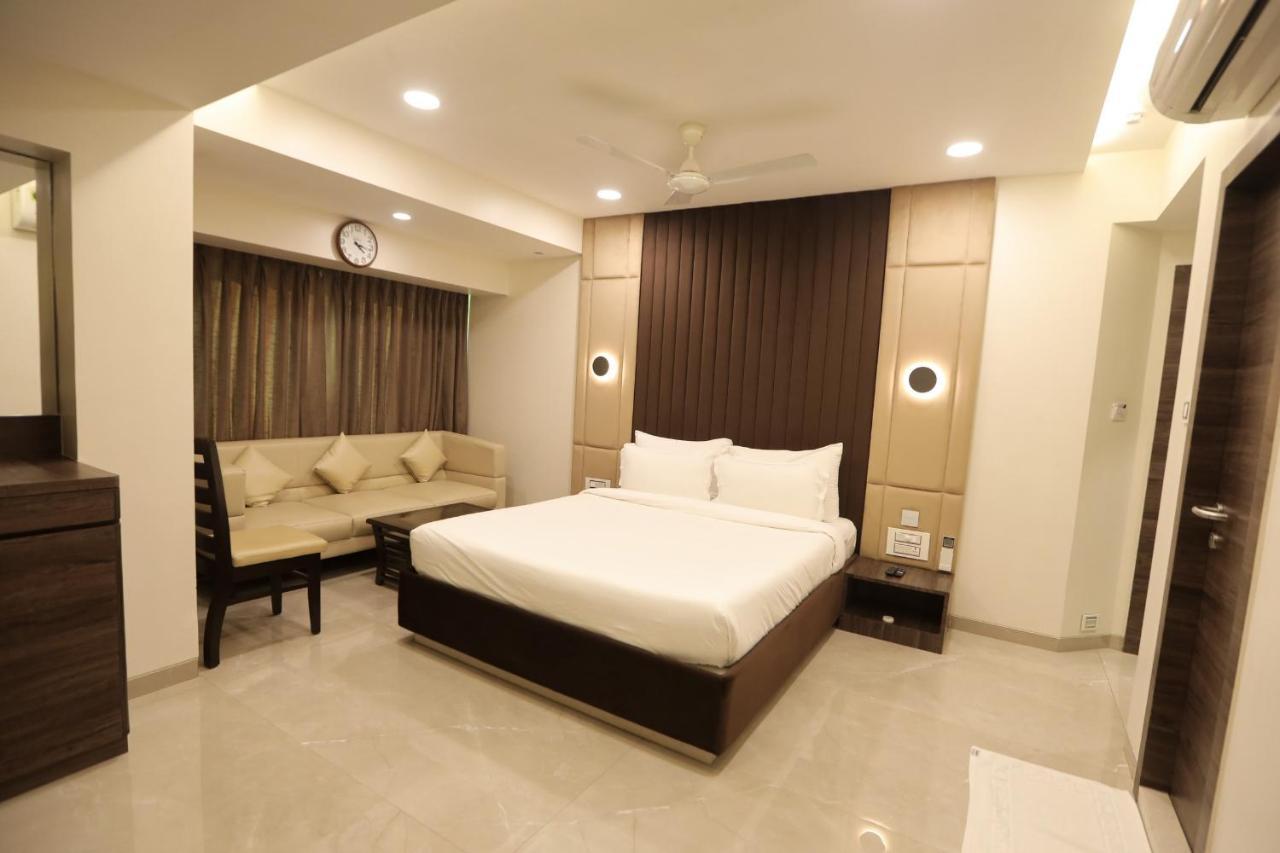 Hotel Naaz Executive Mumbai Ngoại thất bức ảnh